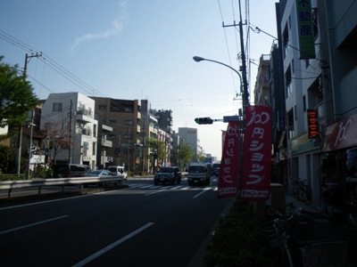 環八通り 武蔵新田駅前交差点で右折